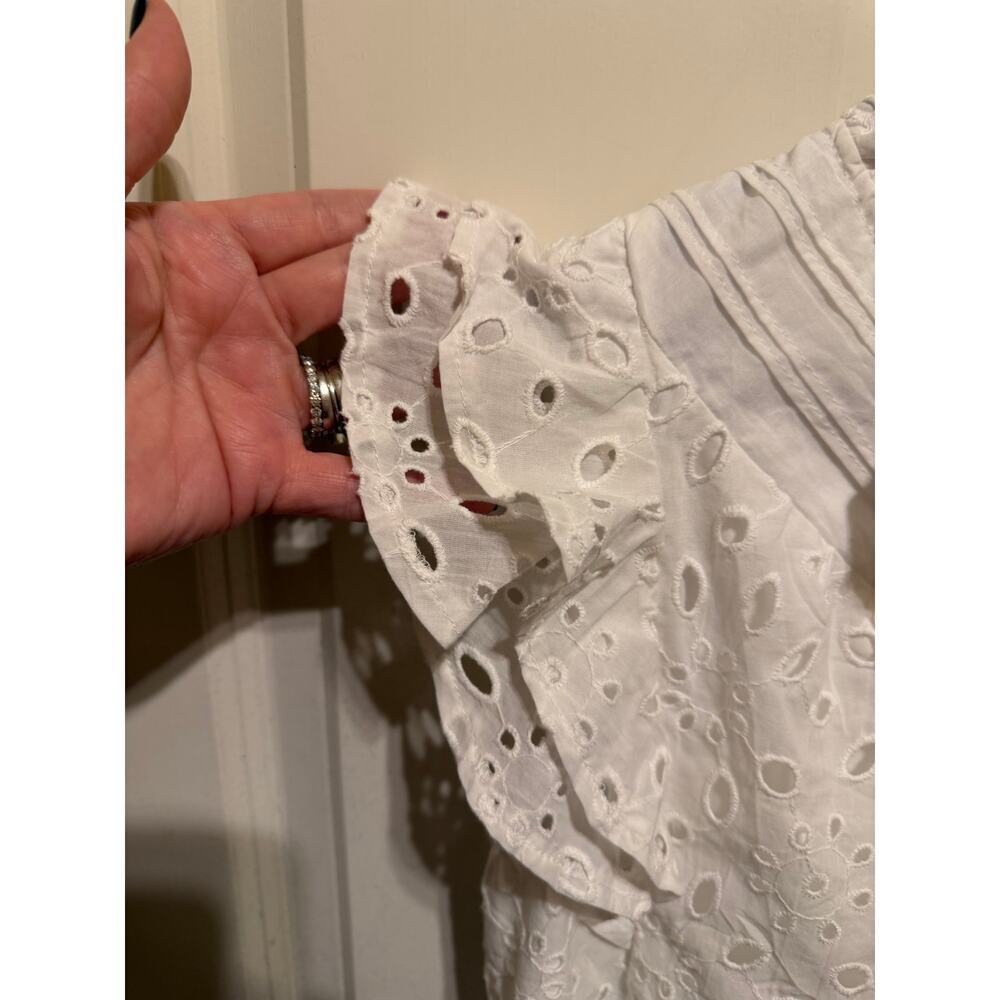 NWT Pretty Garden Women's Ruffle Cap Sleeve V-Neck Eyelet Top Blouse Size M - Picture 5 of 13